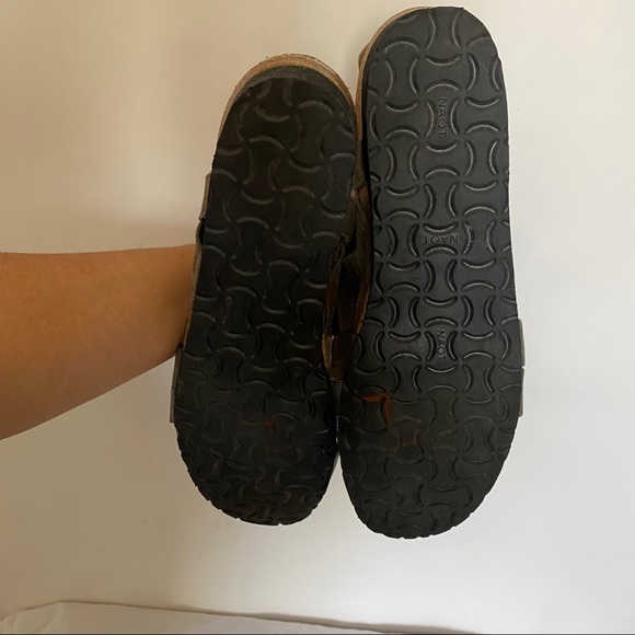 Naot Womens Size 44 Sandals Green Suede Flats - Picture 7 of 7